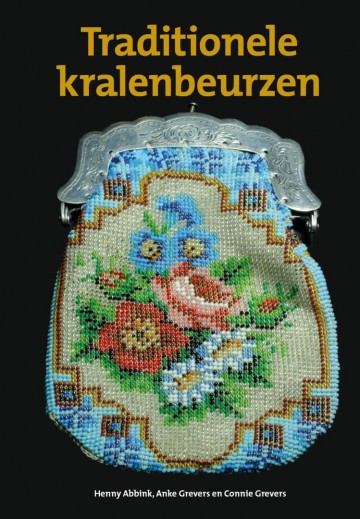 Traditionale kralen beurzen voorkant kl